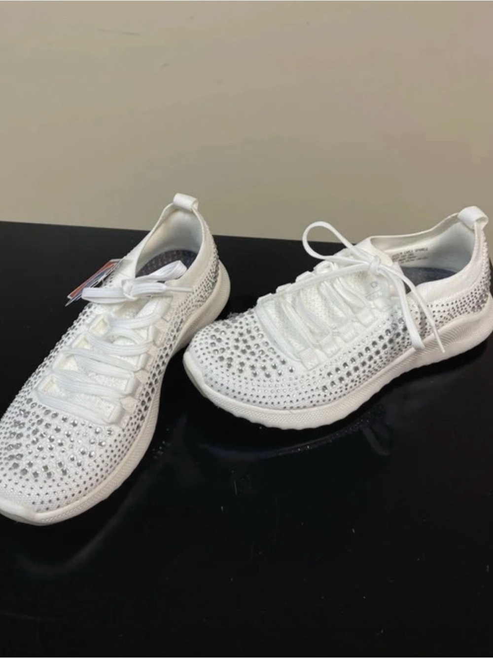 Aetrex White Rhinestone Knit Lace-Up Sneakers